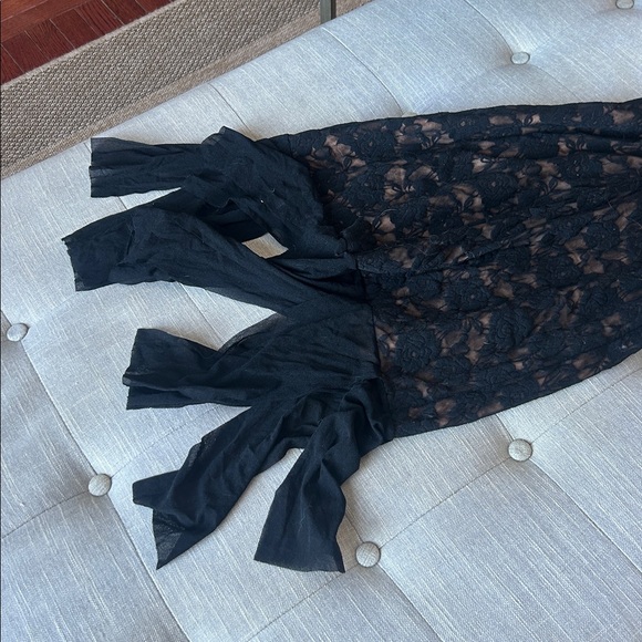Petit Pois for Viviana G Black Sheer Lace Midi Dress Size Small - Picture 9 of 10